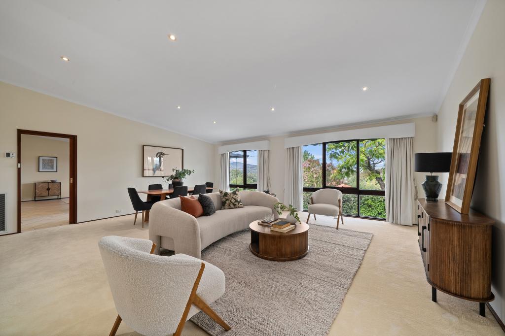 37 Castleton Cres, Gowrie, ACT 2904