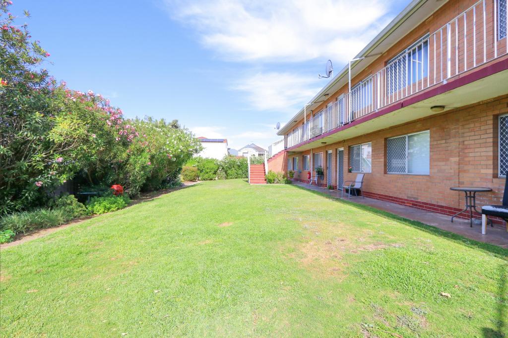 7/10-12 Harrison St, Rockingham, WA 6168