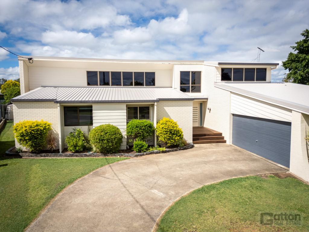 22 Crestview Ave, Gatton, QLD 4343