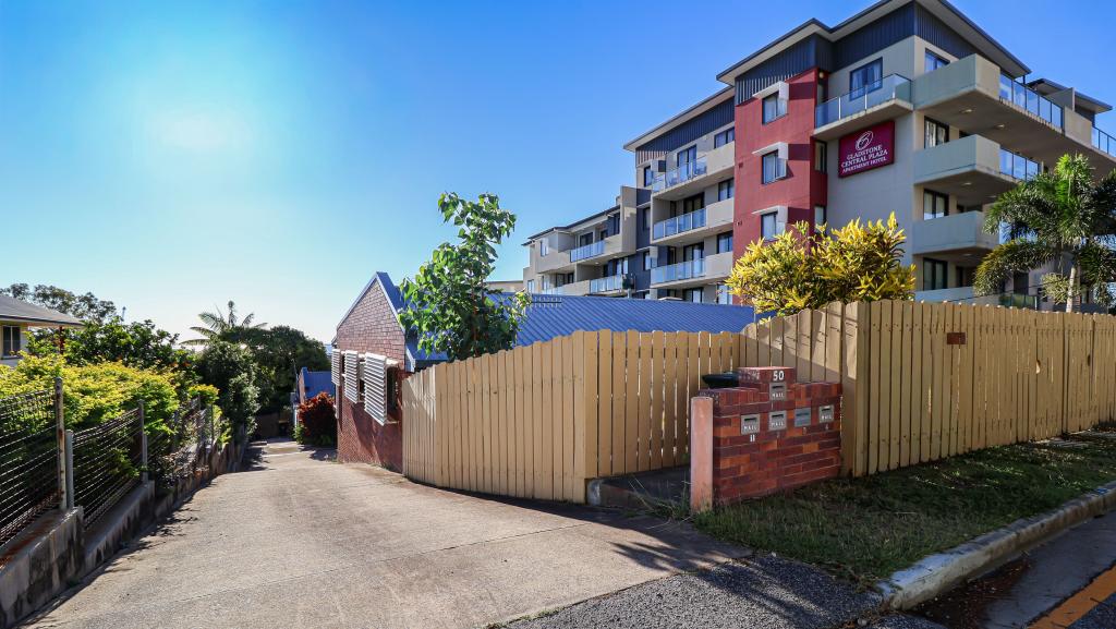 2/50 Oaka Lane, Gladstone Central, QLD 4680