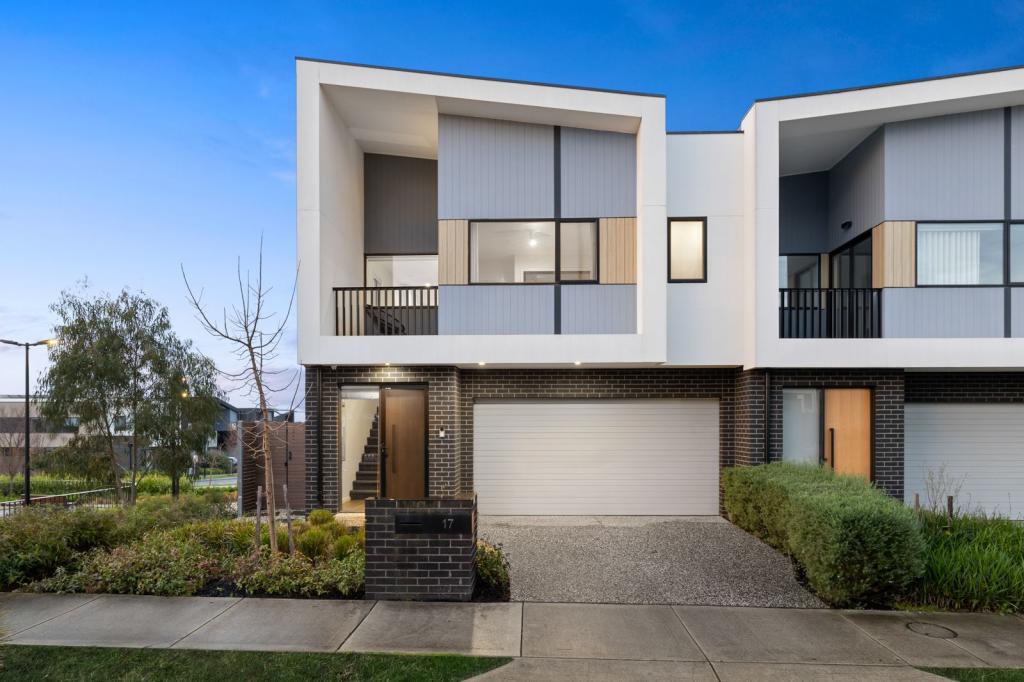 17 Northcote Cct, Burwood East, VIC 3151