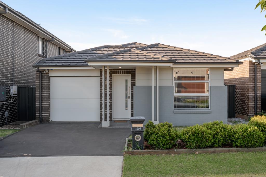 120 Leppington House Dr, Denham Court, NSW 2565