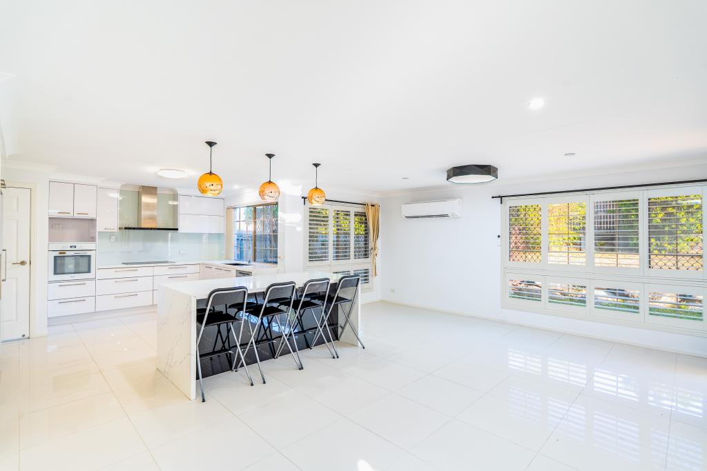 9 Cottonwood Cres, Calamvale, QLD 4116