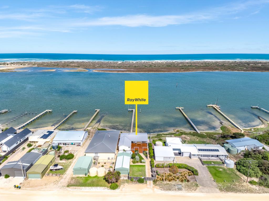35 Goolwa Channel Dr, Hindmarsh Island, SA 5214