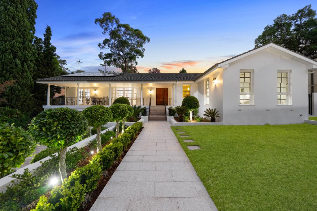 6 Woodvale Cl, St Ives, NSW 2075