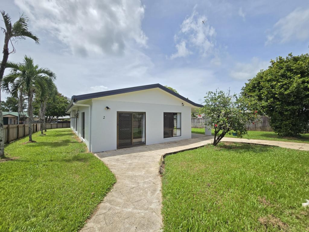 24 Cintra St, Bentley Park, QLD 4869