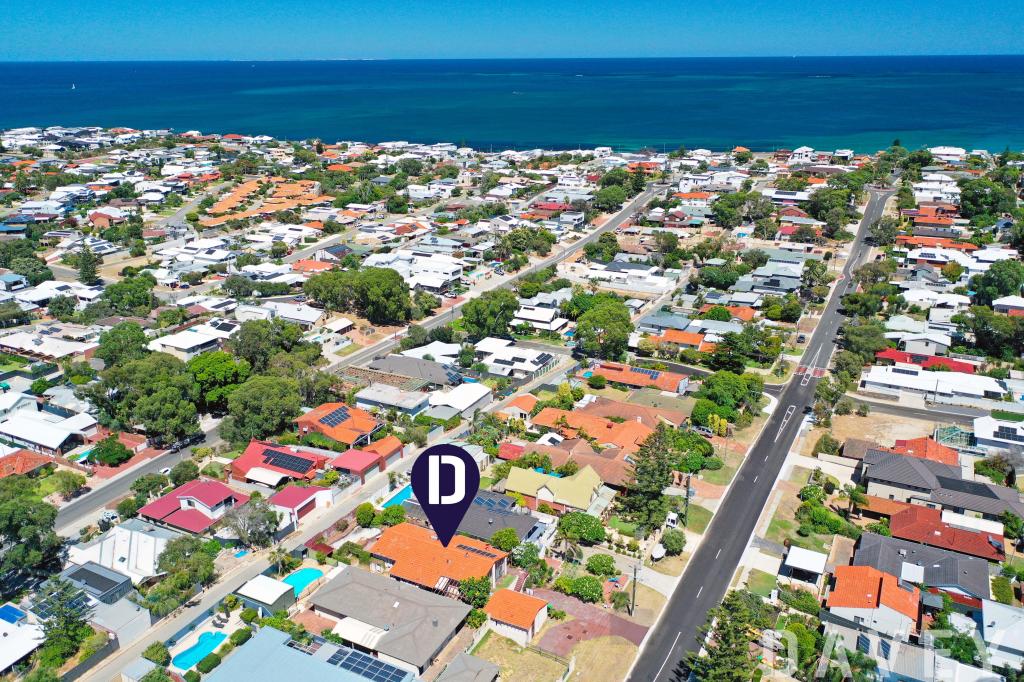 84 Clontarf St, Sorrento, WA 6020