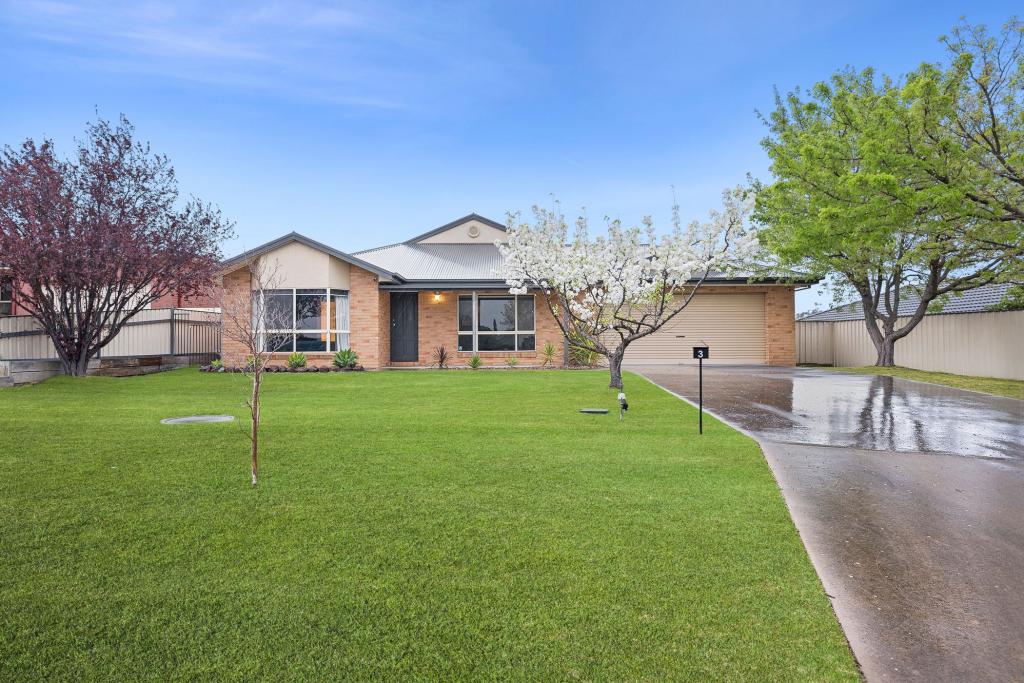 3 Lobelia Dr, Ararat, VIC 3377