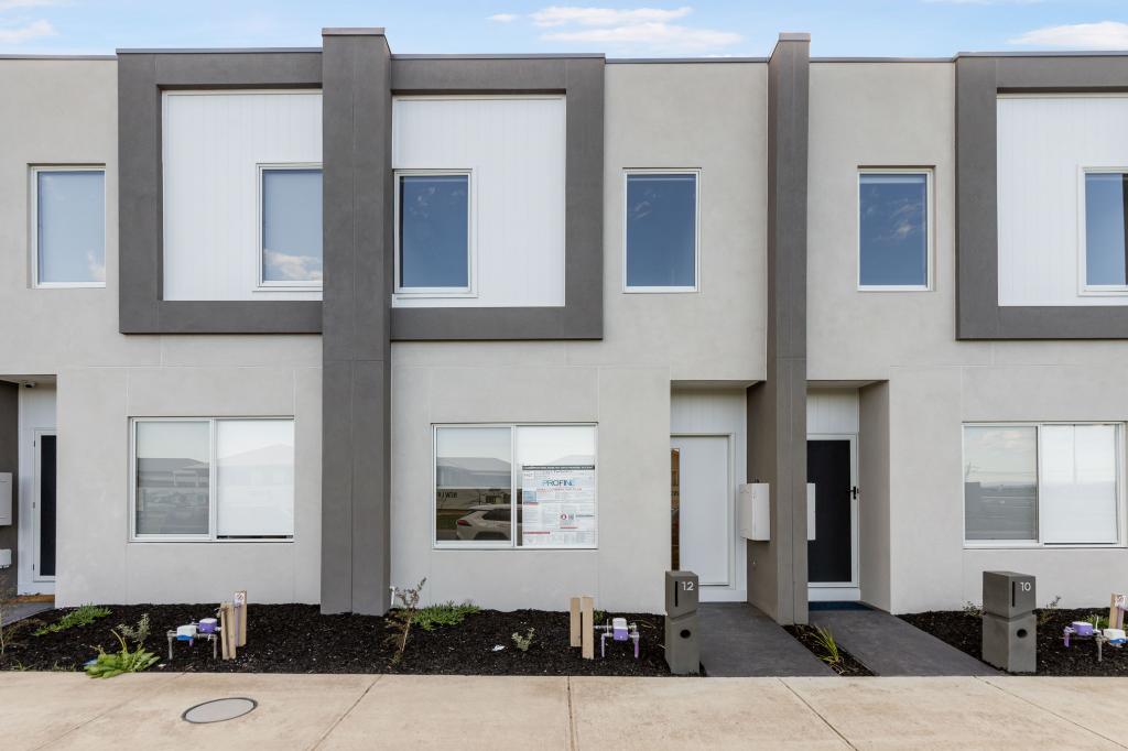 12 Twynam Rd, Clyde North, VIC 3978