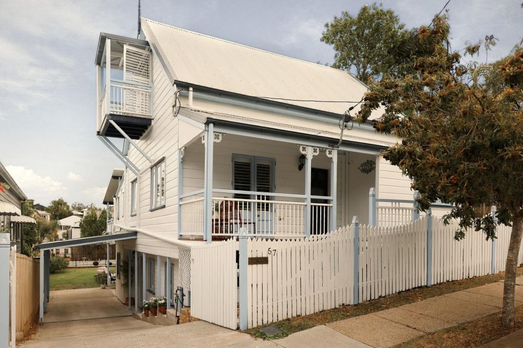 57 Park Rd W, Dutton Park, QLD 4102