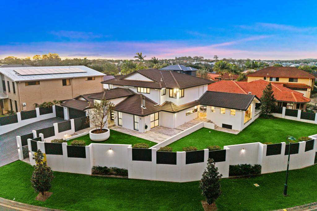 27 THE CRES, UNDERWOOD, QLD 4119