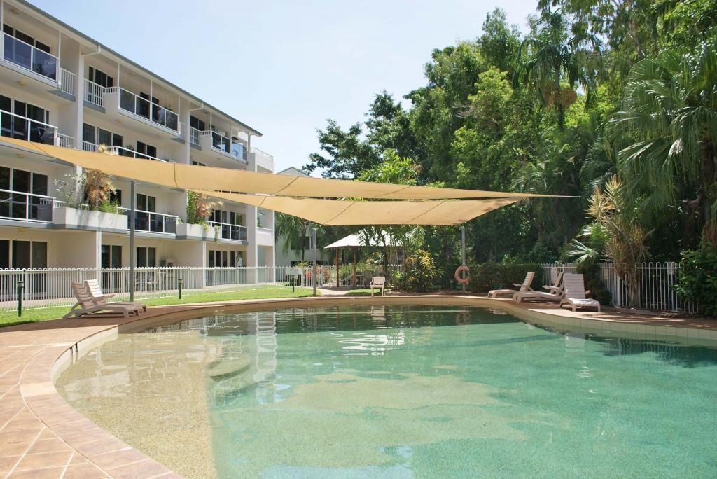 135/305-341 Coral Coast Dr, Palm Cove, QLD 4879