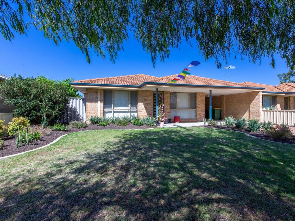 2/2 TIPPING ST, CAREY PARK, WA 6230