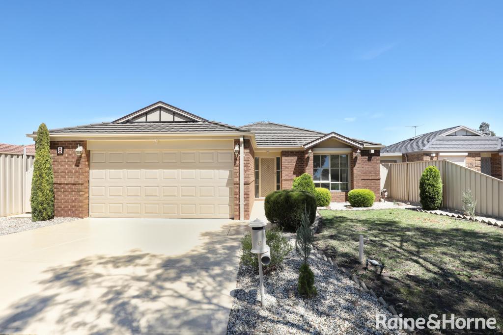 8 Gellion Pl, Roxburgh Park, VIC 3064