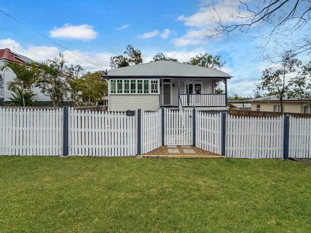 8 Burton St, North Booval, QLD 4304