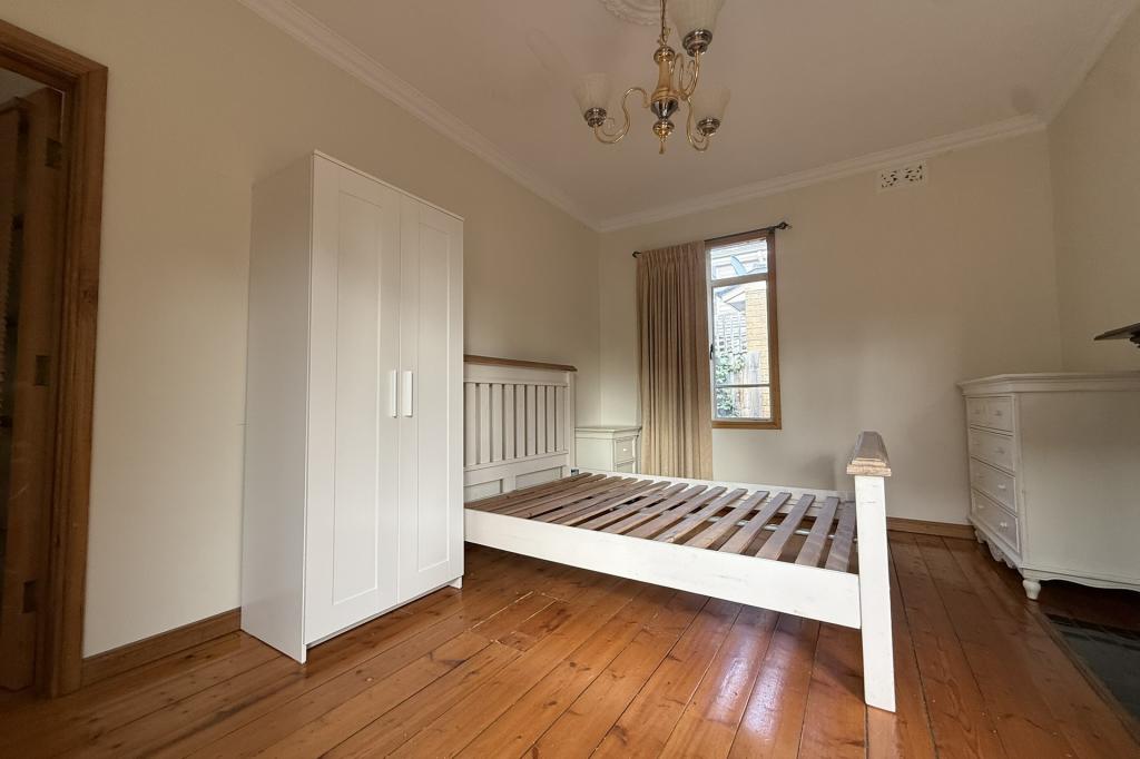 1/2 Cadorna St, Box Hill South, VIC 3128