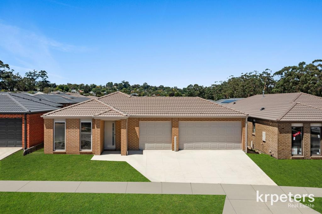 30 Goldshine Cres, Drouin, VIC 3818