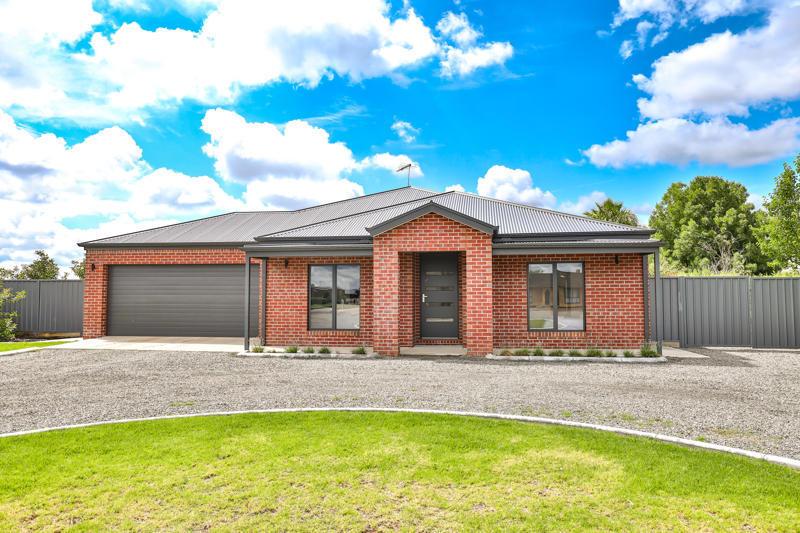 576-588 Cowra Ave, Irymple, VIC 3498