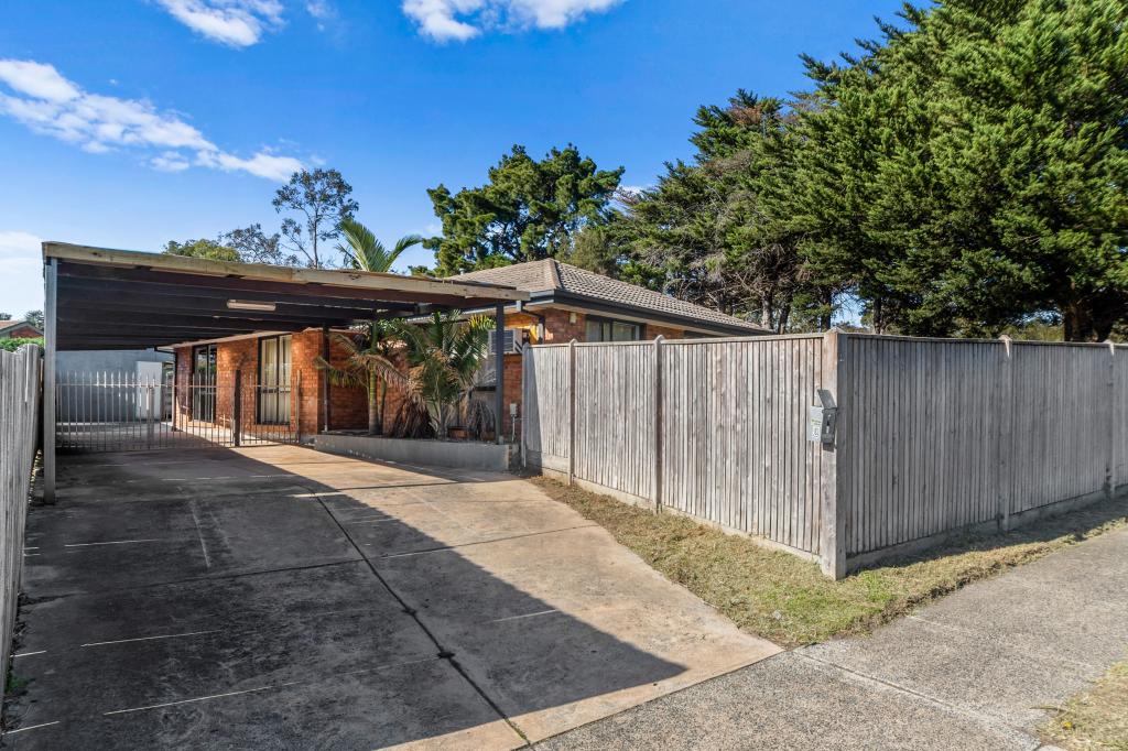 2 Leonard Dr, Langwarrin, VIC 3910