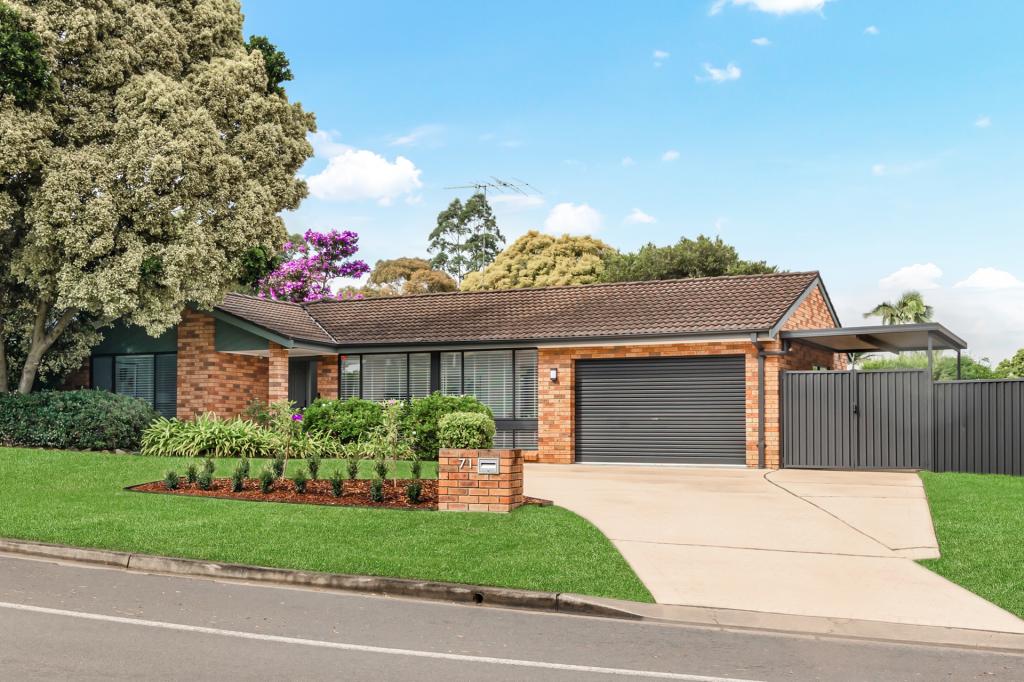 71 Crestwood Dr, Baulkham Hills, NSW 2153