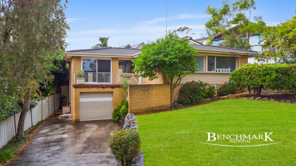 43 Hillcrest Ave, Moorebank, NSW 2170