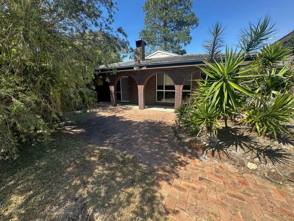 13 Karthena Cres, Hawks Nest, NSW 2324