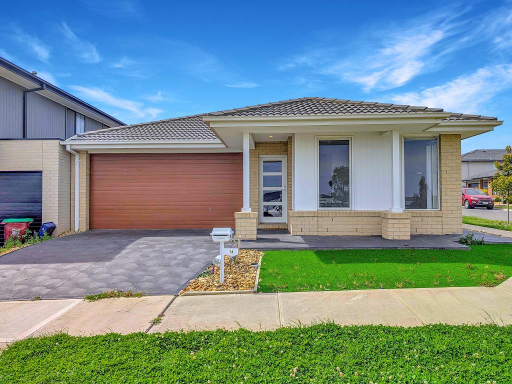 16 Coachella Way, Berwick, VIC 3806