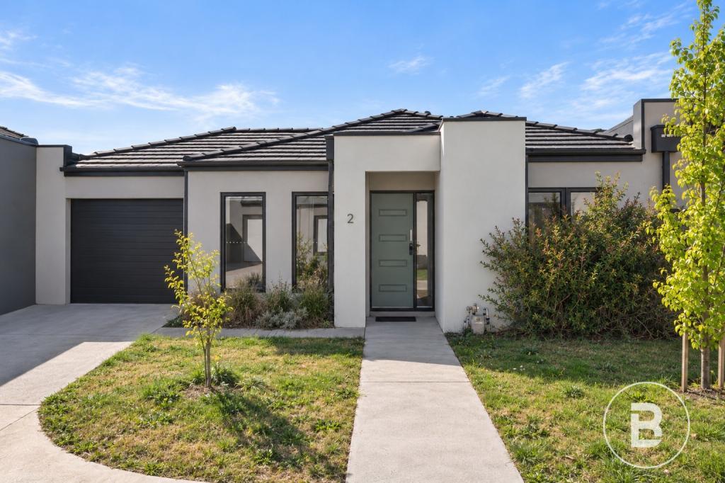 2 Zelkova Pl, Lake Gardens, VIC 3355