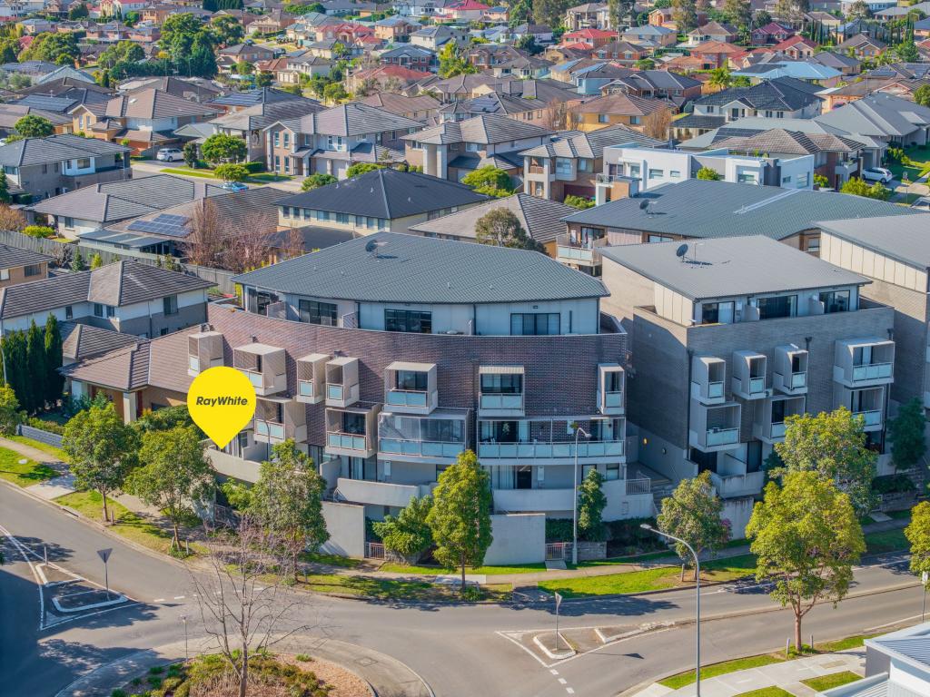1/1 Glenmore Ridge Dr, Glenmore Park, NSW 2745