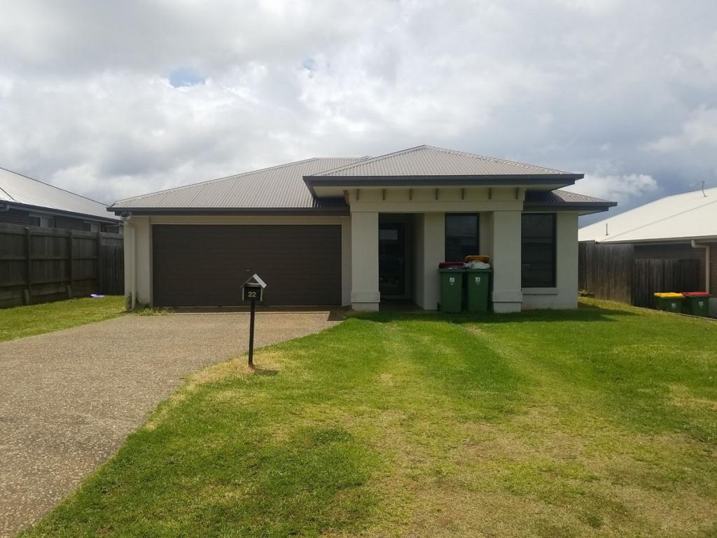22 Farrer St, Cranley, QLD 4350