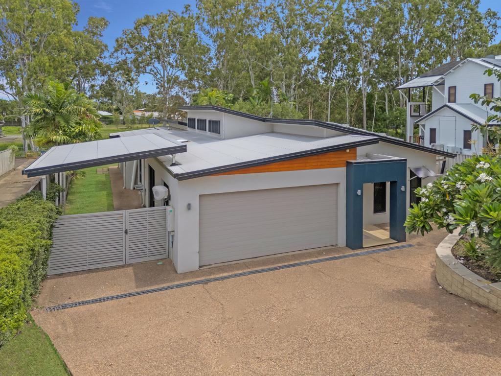 73 Woodwark Dr, Bushland Beach, QLD 4818