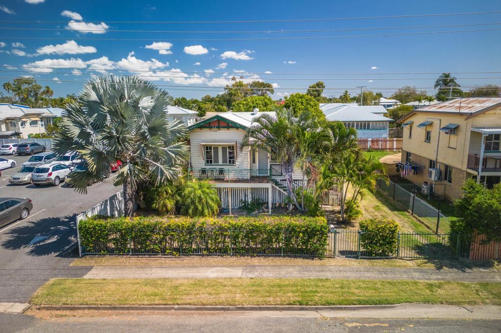 195 BERSERKER ST, BERSERKER, QLD 4701