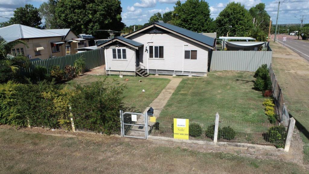 33 YORK ST, QUEENTON, QLD 4820