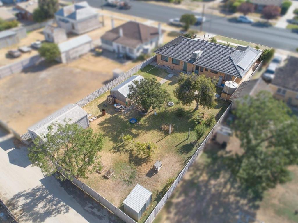 11 Thule St, Barham, NSW 2732