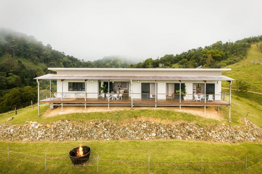 202 Bee Creek Rd, Eungella, QLD 4757