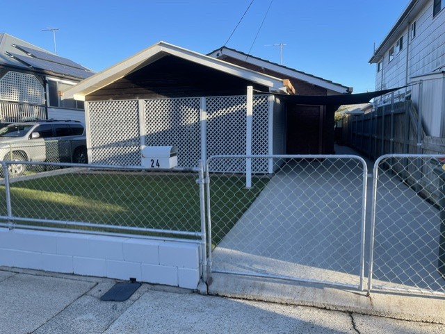 24 First Ave, Sandgate, QLD 4017