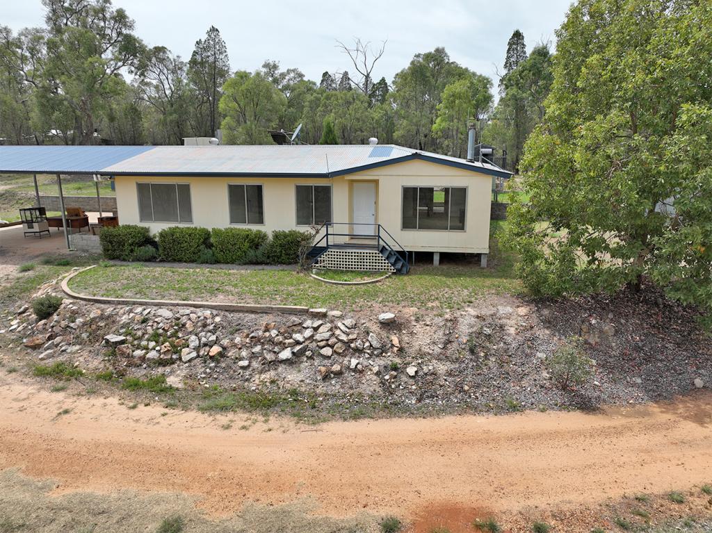 14 Emu Lane, Coonabarabran, NSW 2357