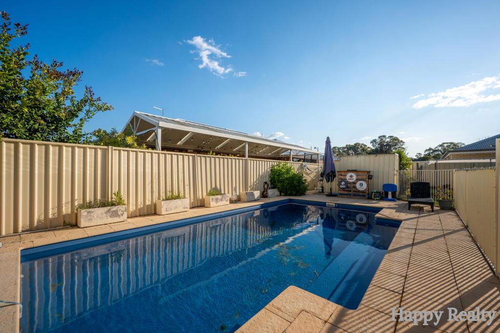 13 Mala Way, Success, WA 6164