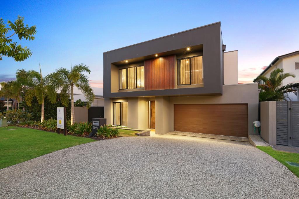 1897 Sunningdale Ct, Hope Island, QLD 4212