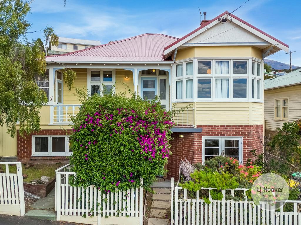 7 Barton Ave, West Hobart, TAS 7000