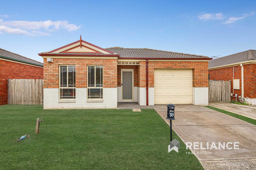 35 HARKAWAY AVE, HOPPERS CROSSING, VIC 3029