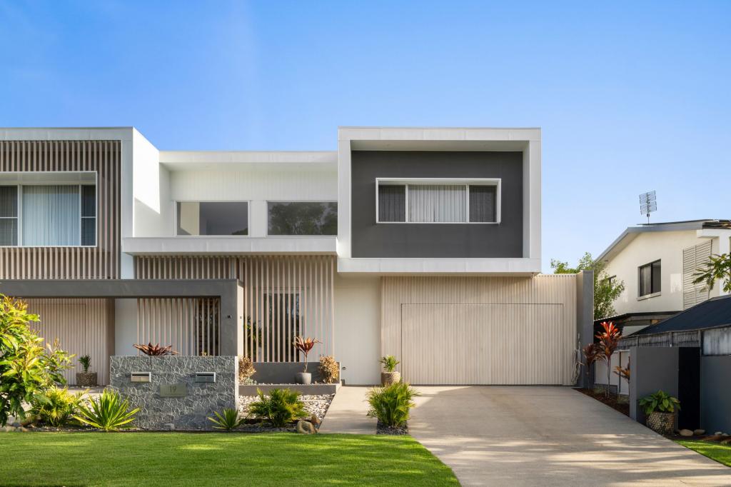 2/19 Broadsea Ave, Maroochydore, QLD 4558