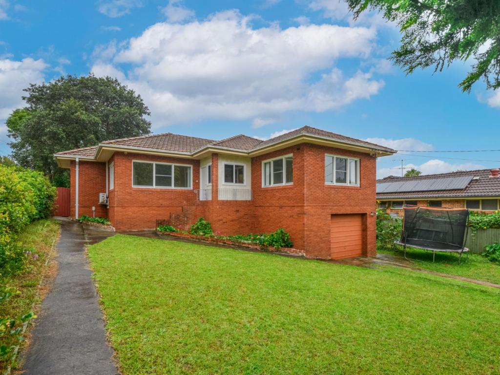 28 Amor St, Hornsby, NSW 2077