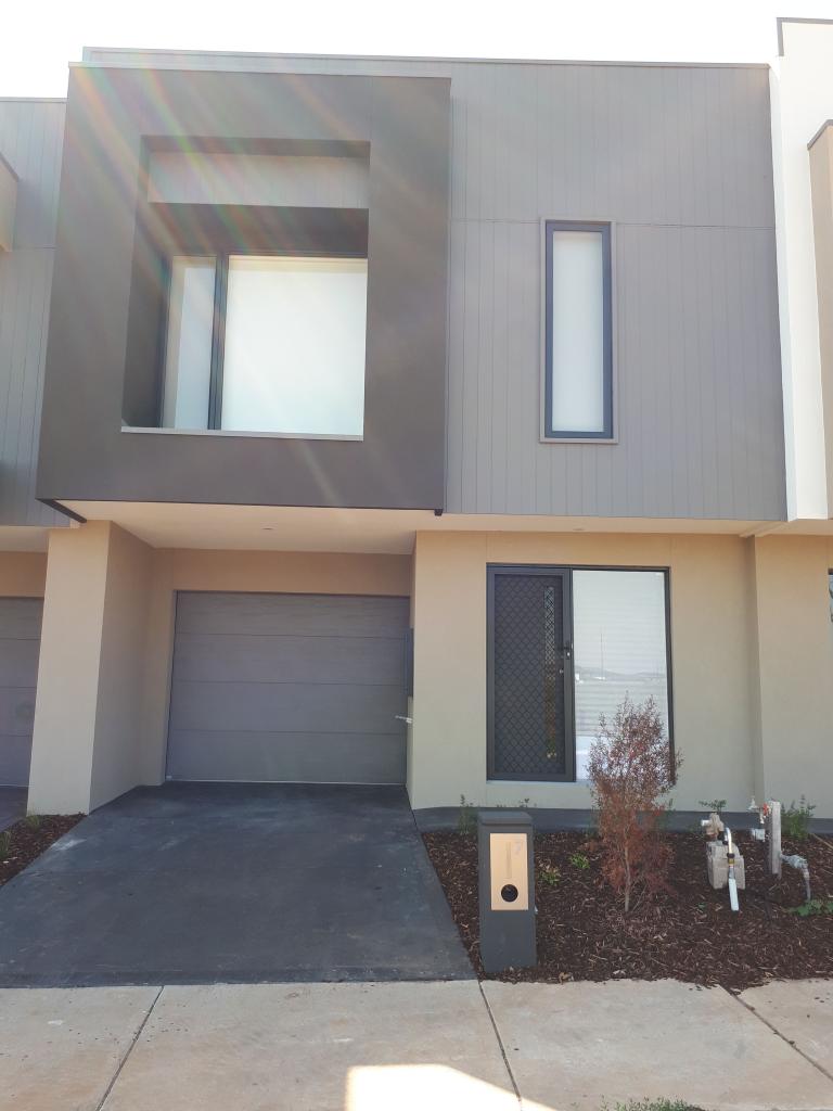 7 Fuji Dr, Truganina, VIC 3029