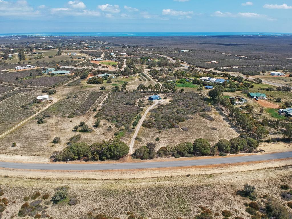 229 Cambewarra Dr, Jurien Bay, WA 6516