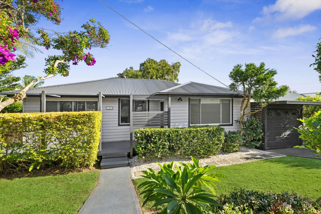 102 Lowanna Ave, Forresters Beach, NSW 2260