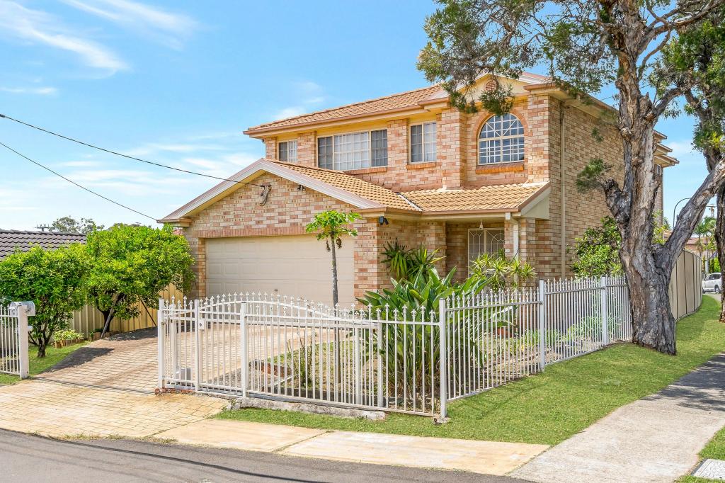 293 Sackville St, Canley Heights, NSW 2166