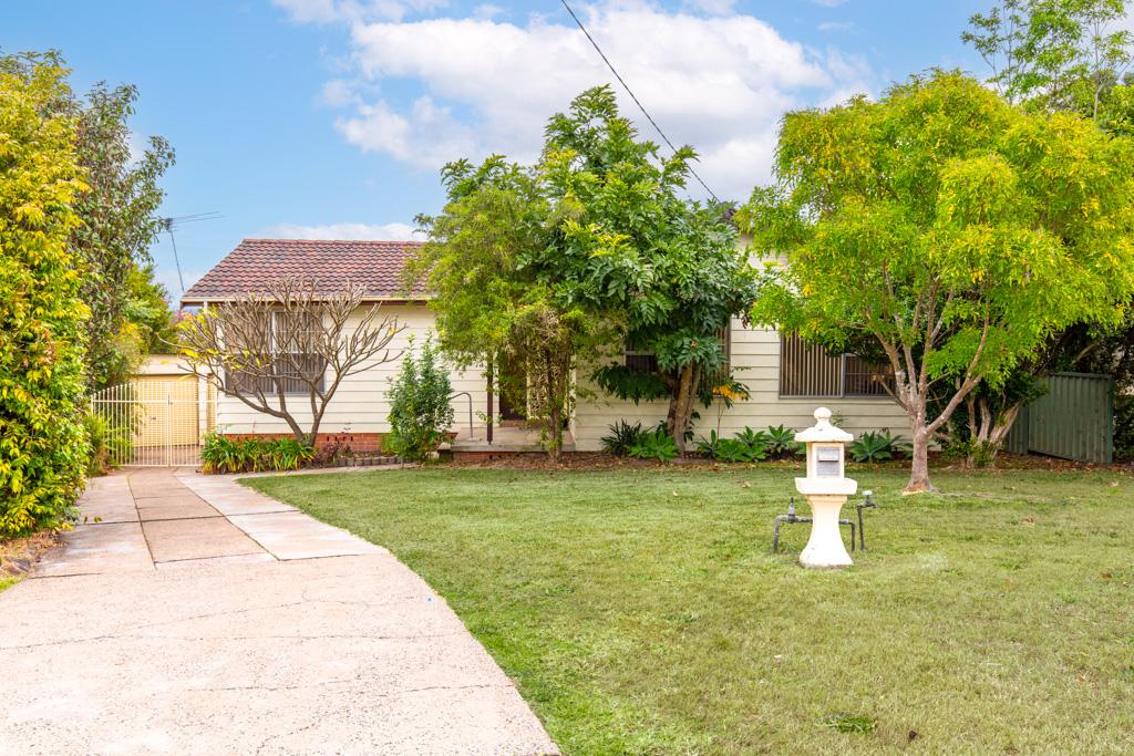 10 Dinter Cl, East Maitland, NSW 2323