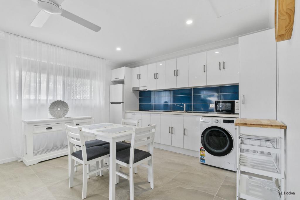 127 Murtha Dr, Elanora, QLD 4221
