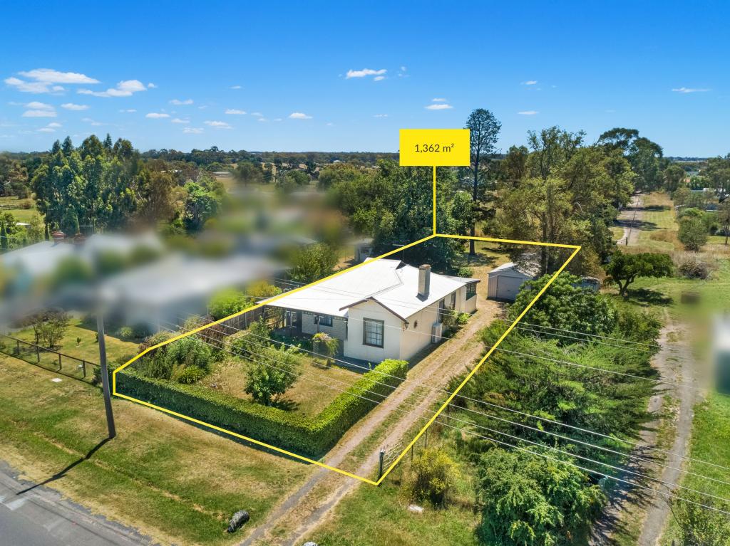 35 Talbot Rd, Clunes, VIC 3370